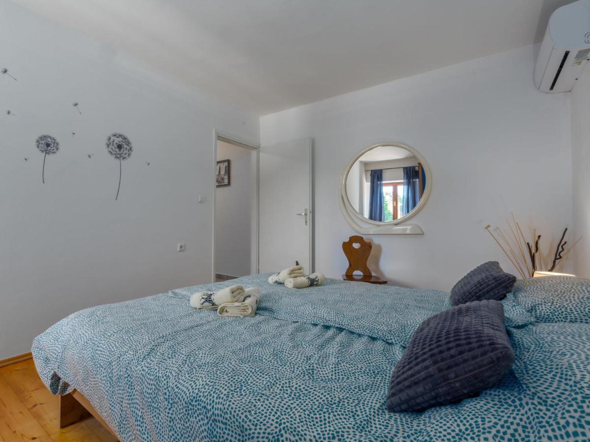 Holiday Home Villa Lucky By Interhome Brtonigla Luaran gambar