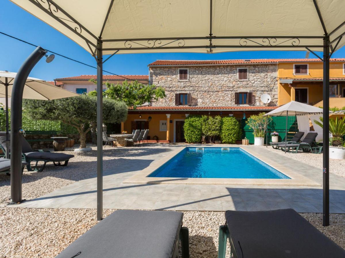 Holiday Home Villa Lucky By Interhome Brtonigla Luaran gambar